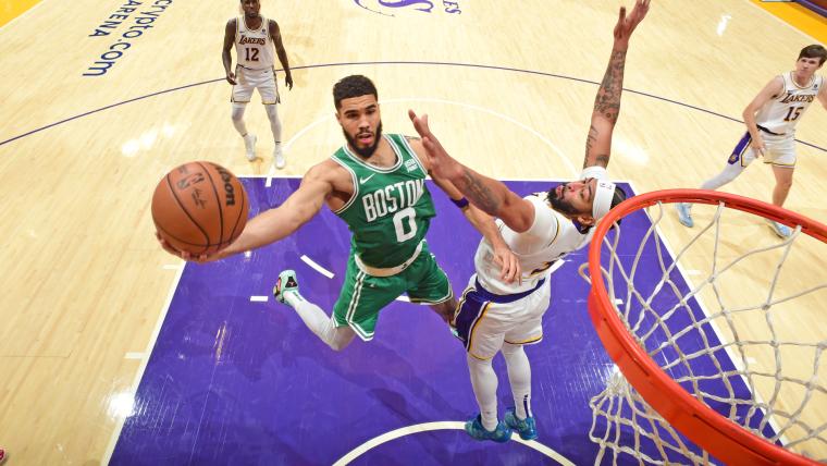 Celtics frenó en casa a los Lakers