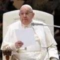 El Vaticano divulgó el primer audio del Papa Francisco desde su hospitalización