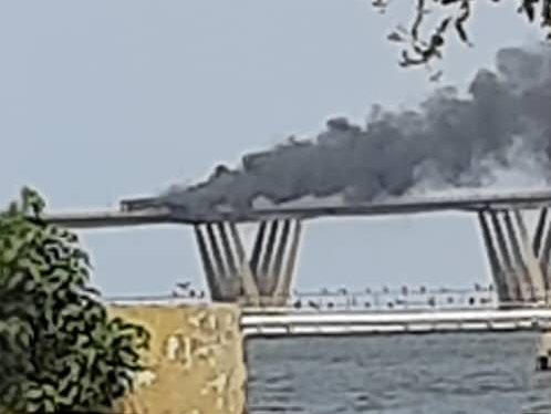 Se incendió Gandola de PDVSA en el puente sobre el Lago de Maracaibo