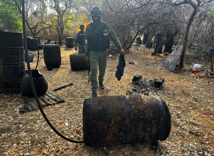 GNB desmanteló laboratorio clandestino de producción artesanal de combustible en Los Puertos: Detectados cinco en lo que va de año