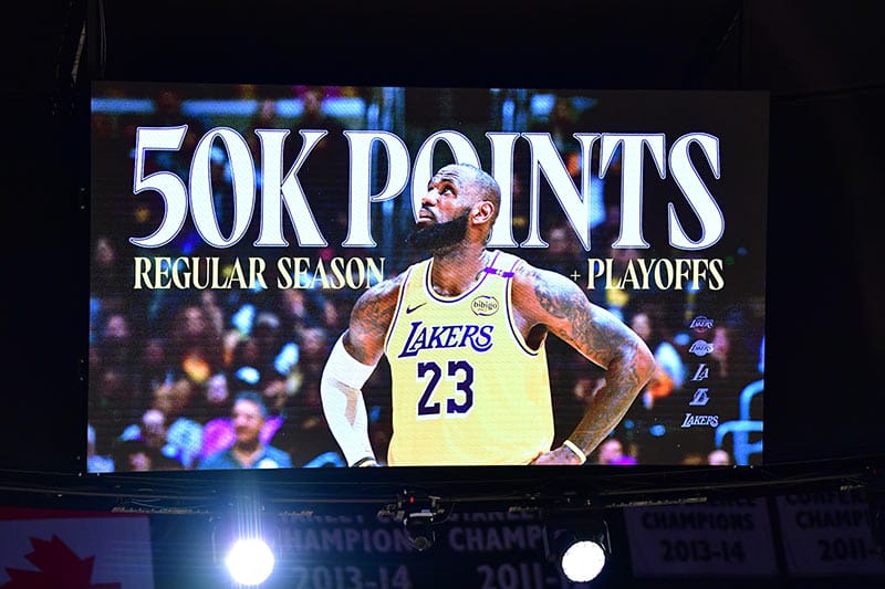 LeBron rompe un nuevo récord histórico en victoria de Lakers sobre Pelicans