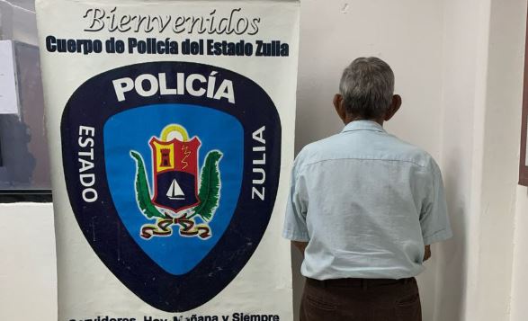 Abuelo de 80 años acosaba a una adolescente en Veritas