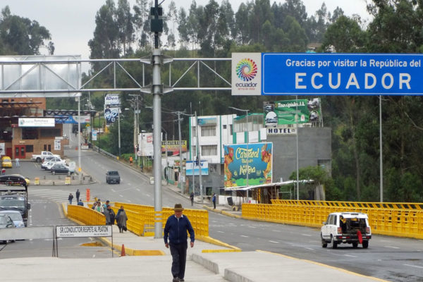 Al menos tres mil venezolanos regularizaban residencia cuando Ecuador cortó amnistía migratoria